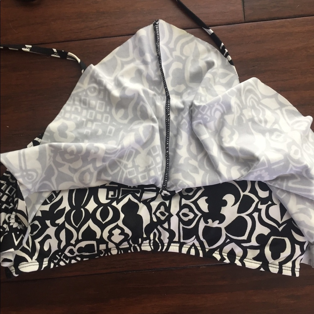 👙 2 for $15 👙 - Picture 2 of 4